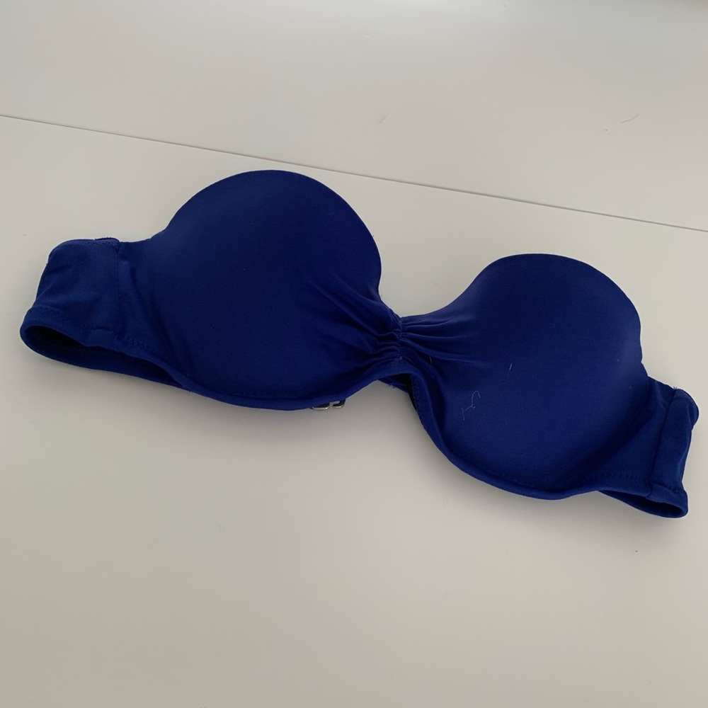 Strapless bikini top
